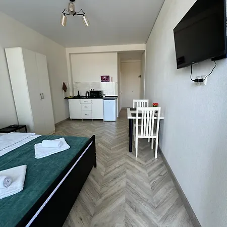 Brothers Apartments With Terrace In Old Tbilisi Exterior photo