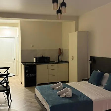 Brothers Apartments With Terrace In Old Tbilisi Room photo