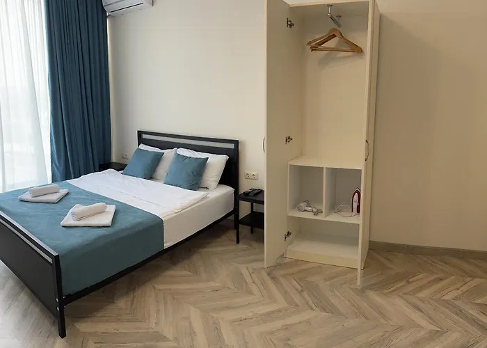 Brothers Apartments With Terrace In Old Tbilisi